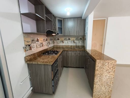 Apartamento de 3 alcobas en arriendo en La Navarra, Bello, 55 m² · foto 2 de 17