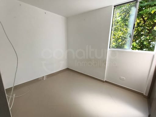 Apartamento de 3 alcobas en arriendo en La Navarra, Bello, 55 m² · foto 11 de 17