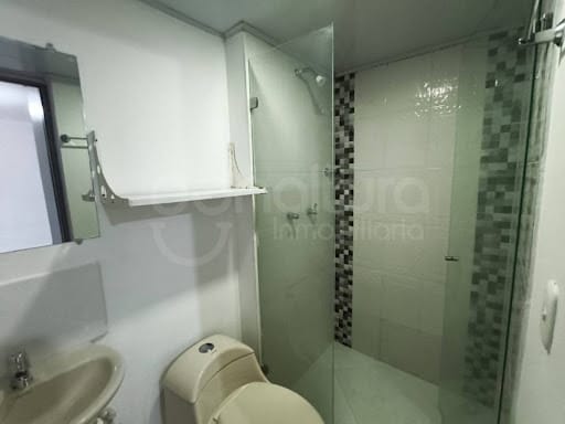 Apartamento de 3 alcobas en arriendo en La Navarra, Bello, 55 m² · foto 14 de 17