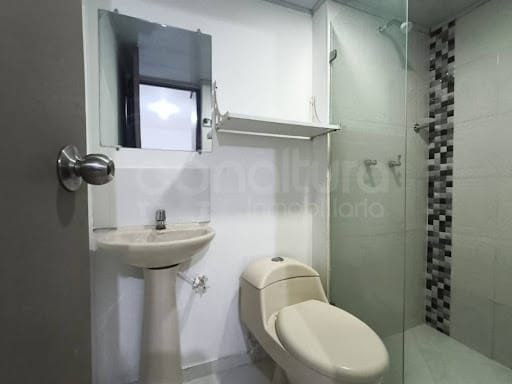 Apartamento de 3 alcobas en arriendo en La Navarra, Bello, 55 m² · foto 15 de 17