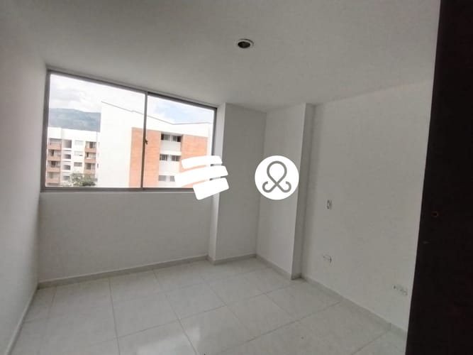 Apartamento de 3 alcobas en venta en La Maria, Copacabana, 75 m² · foto 12 de 24