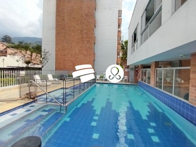 Apartamento de 3 alcobas en venta en La Maria, Copacabana, 75 m² · foto 22 de 24