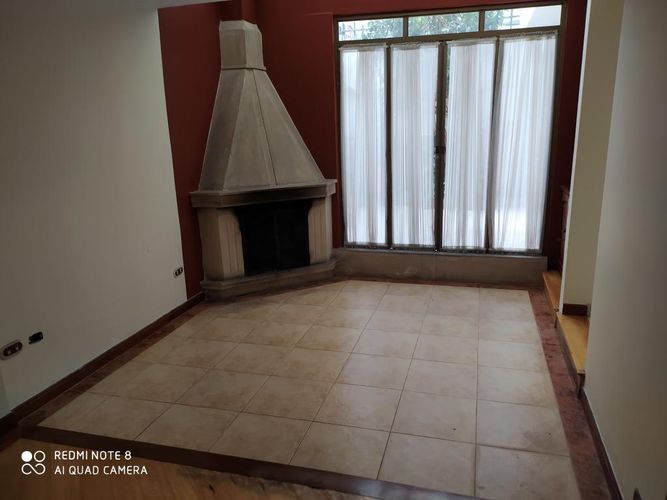 Casa de 5 alcobas en venta en La Esmeralda, Bogotá, 363 m² · foto 7 de 24