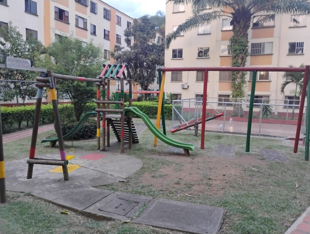 Apartamento en venta en Cañaverales, Cali · foto 8 de 24