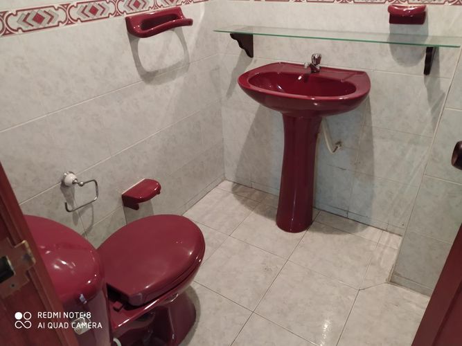 Casa de 5 alcobas en venta en La Esmeralda, Bogotá, 363 m² · foto 8 de 24