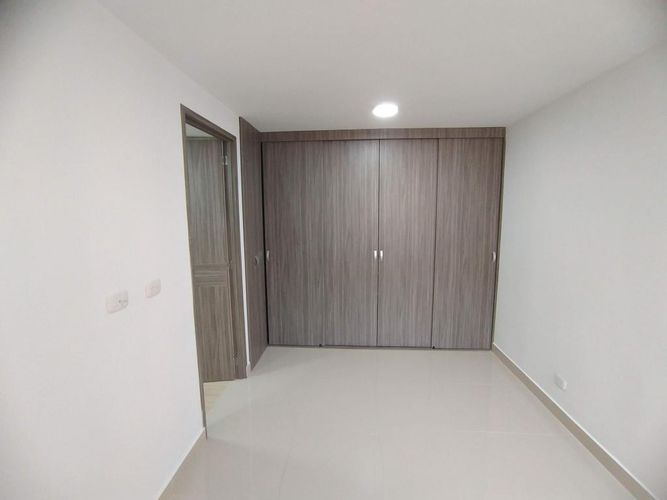 Apartamento de 2 alcobas en venta en Bochalema, Cali, 57 m² · foto 14 de 24