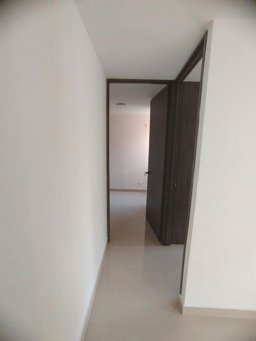 Apartamento de 2 alcobas en venta en Bochalema, Cali, 57 m² · foto 15 de 24