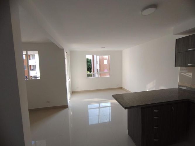 Apartamento de 2 alcobas en venta en Bochalema, Cali, 57 m² · foto 19 de 24