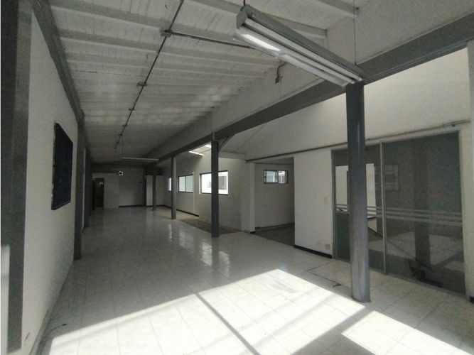 Casa de 1 alcoba en venta en Astorga, Medellín, 490 m² · foto 15 de 24