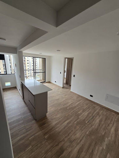 Apartamento en arriendo en Cimarronas, Rionegro · foto 2 de 7