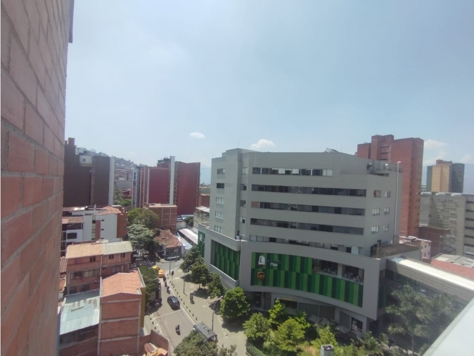 Apartamento en venta en Bombona No.1, Medellín · foto 5 de 9