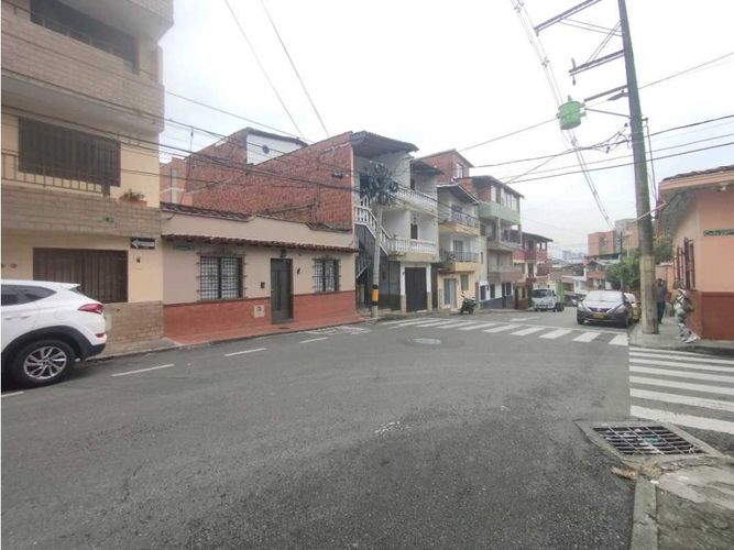 Local en arriendo en Camino Verde, Envigado, 43 m² · foto 3 de 10