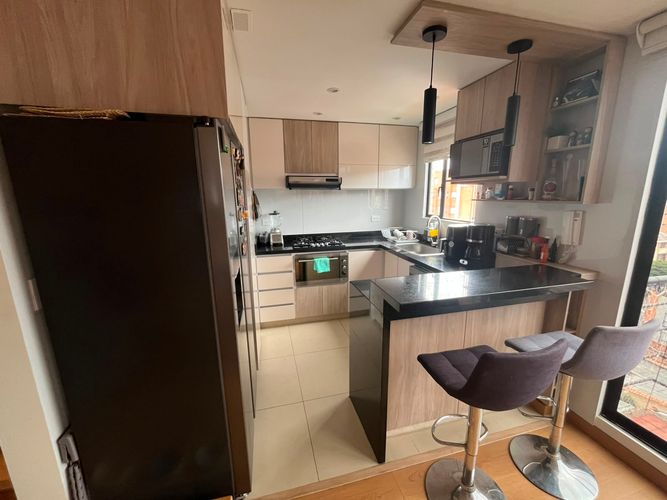 Apartamento en venta en Cedritos, Bogotá · foto 3 de 24