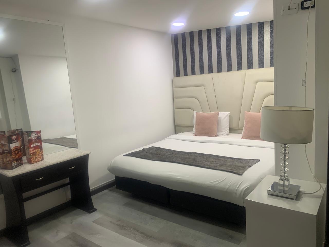 Casa en venta en Quinta Paredes, Bogotá · foto 23 de 24