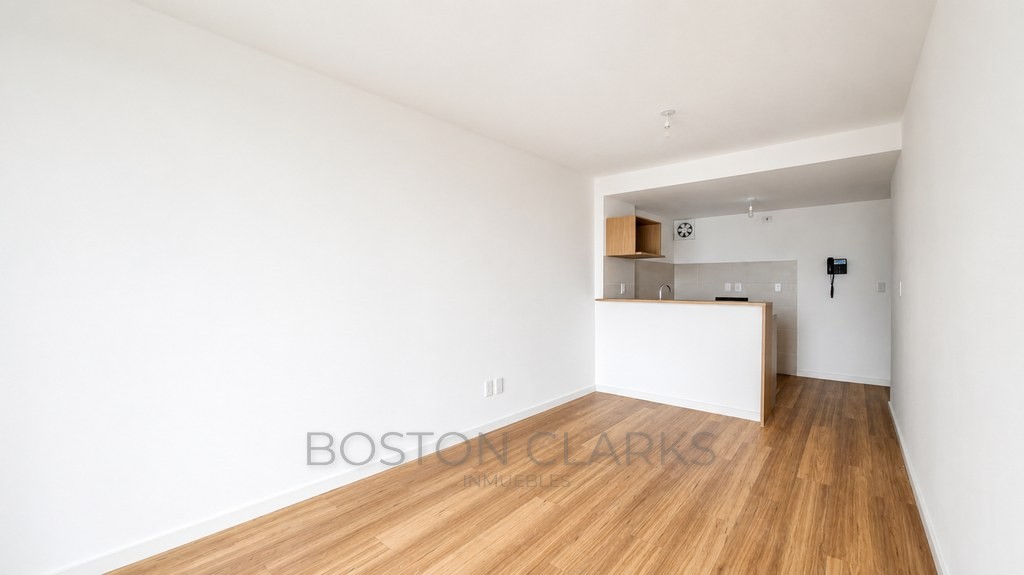 APARTAMENTO DE 2 DORMITORIOS EN ALQUILER EN TRES CRUCES