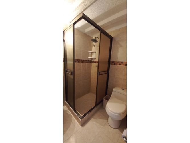 Casa de 3 alcobas en venta en Horizonte, Madrid, 93 m² · foto 22 de 24