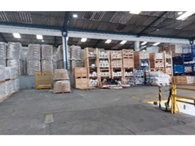 Bodega en arriendo en Restrepo Naranjo, Sabaneta, 3200 m² · foto 3 de 18