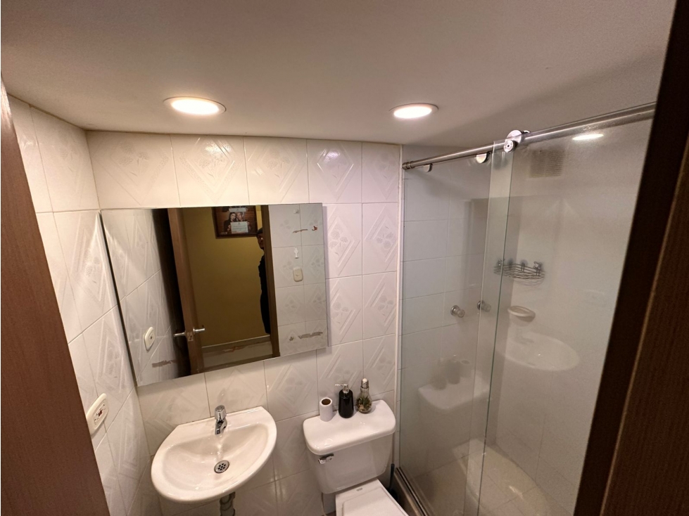 Apartamento en venta en Fontibon, Bogotá · foto 2 de 24