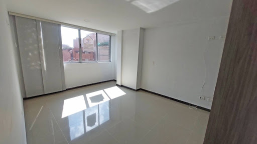 Apartamento en arriendo en Laureles, Medellín · foto 8 de 18