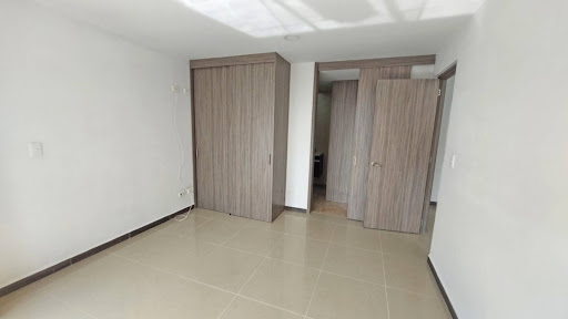 Apartamento en arriendo en Laureles, Medellín · foto 10 de 18