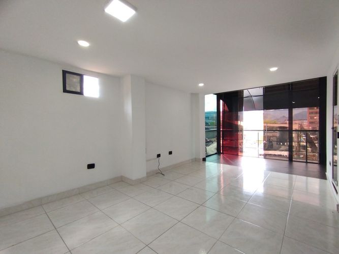 Oficina en arriendo en San Diego, Medellín, 35 m² · foto 3 de 10