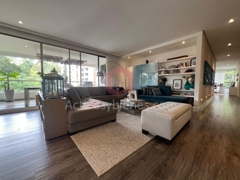 Apartamento en arriendo en El Poblado, Medellín · foto 9 de 24