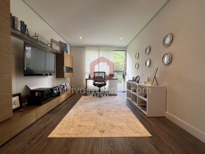 Apartamento en arriendo en El Poblado, Medellín · foto 17 de 24