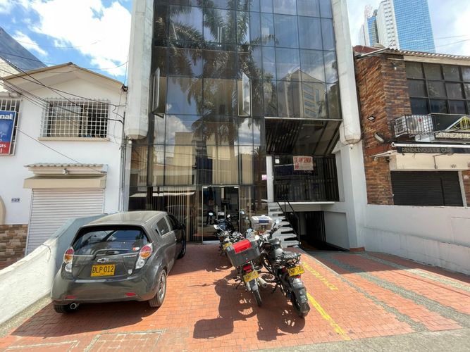 Local en venta en Versalles, Cali, 250 m² · foto 3 de 24
