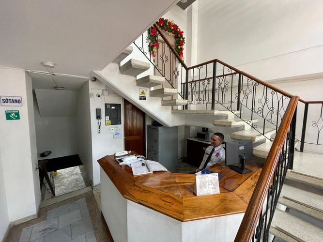 Local en venta en Versalles, Cali, 250 m² · foto 8 de 24