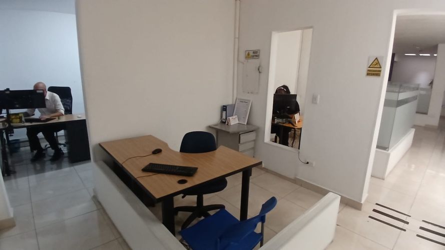 Edificio en venta en Versalles, Cali, 659 m² · foto 18 de 24