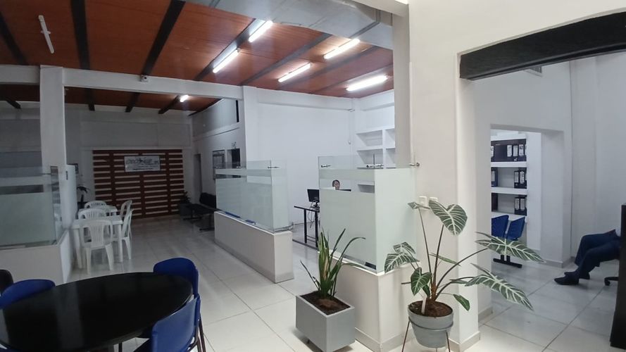 Edificio en venta en Versalles, Cali, 659 m² · foto 19 de 24