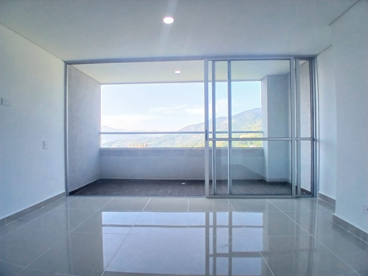 Apartamento en venta en La Ferreria, La Estrella · foto 6 de 14