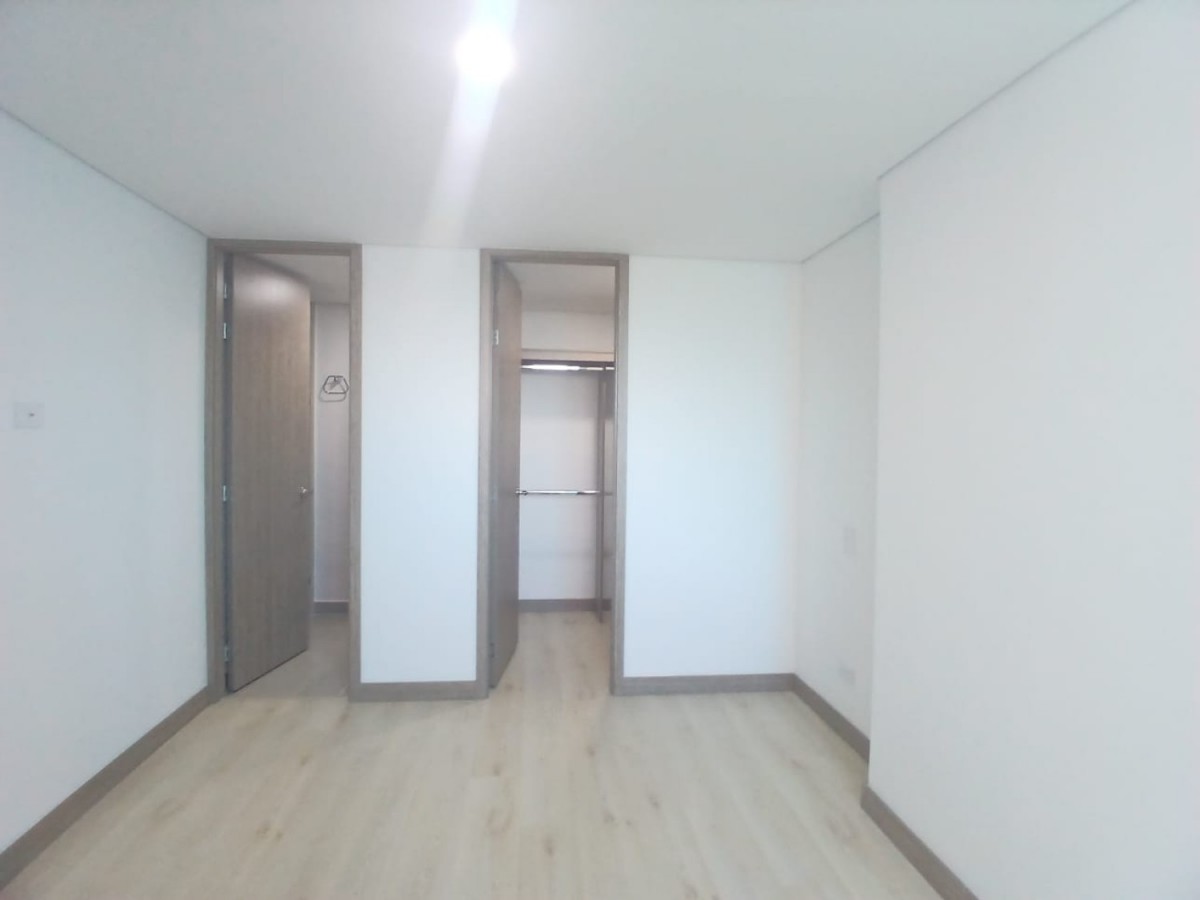 Apartamento en venta en La Ferreria, La Estrella · foto 11 de 14