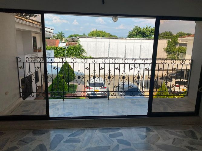 Casa de 5 alcobas en venta en Ciudad Jardin, Cali, 266 m² · foto 5 de 21