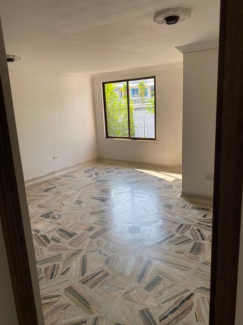 Casa de 5 alcobas en venta en Ciudad Jardin, Cali, 266 m² · foto 8 de 21