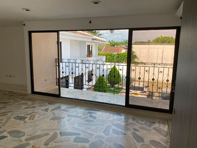 Casa de 5 alcobas en venta en Ciudad Jardin, Cali, 266 m² · foto 10 de 21