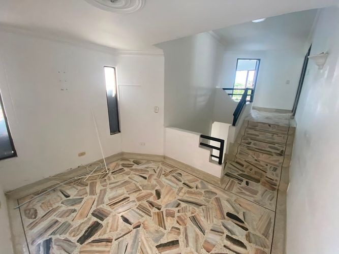 Casa de 5 alcobas en venta en Ciudad Jardin, Cali, 266 m² · foto 12 de 21