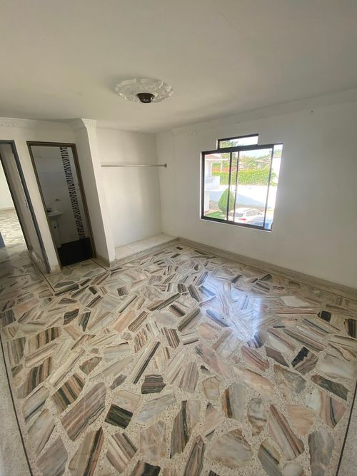 Casa de 5 alcobas en venta en Ciudad Jardin, Cali, 266 m² · foto 19 de 21
