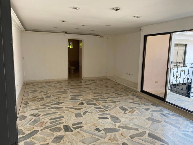 Casa de 5 alcobas en venta en Ciudad Jardin, Cali, 266 m² · foto 20 de 21