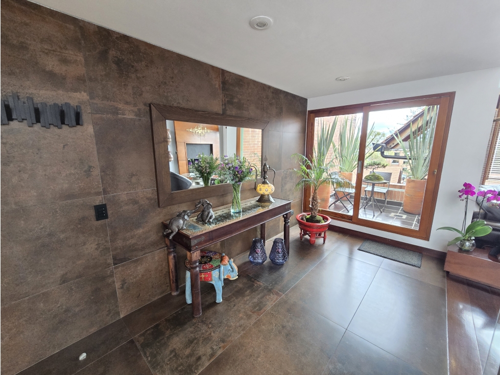 Casa en venta en Cedritos, Bogotá · foto 2 de 24