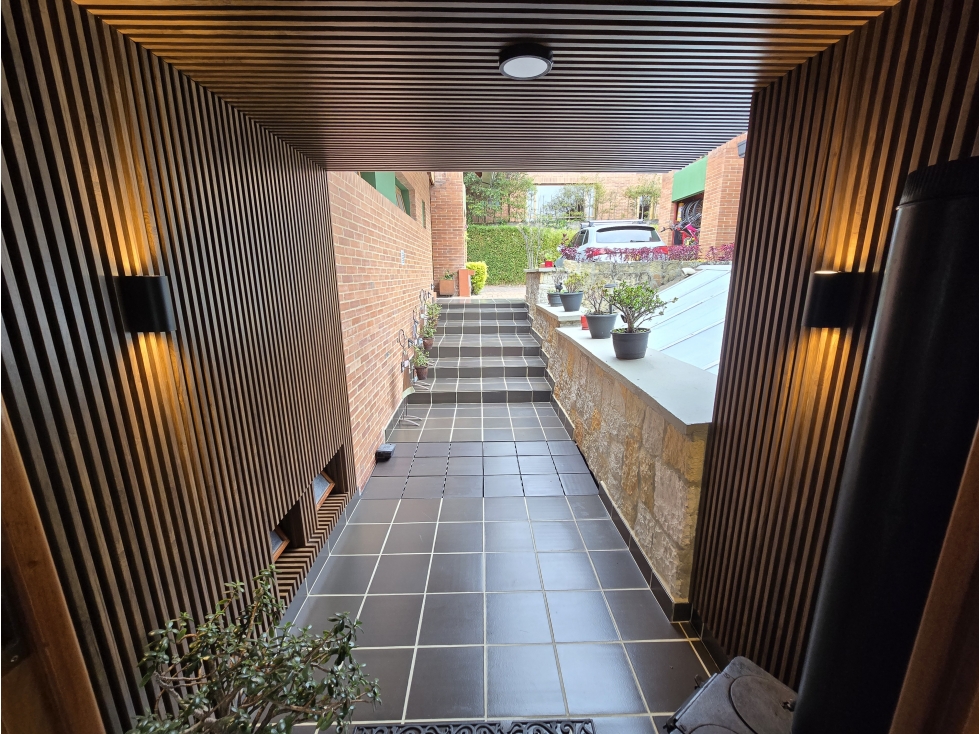 Casa en venta en Cedritos, Bogotá · foto 11 de 24