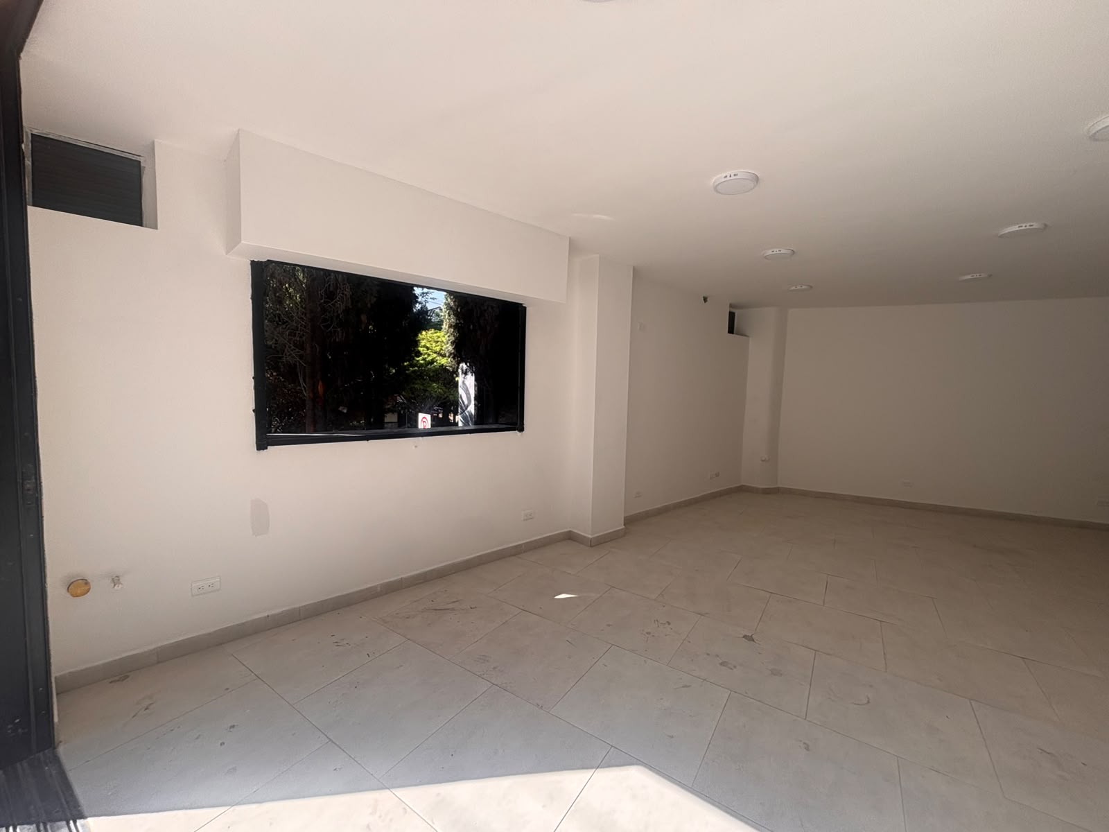 Local en Arriendo en Alcala, Envigado