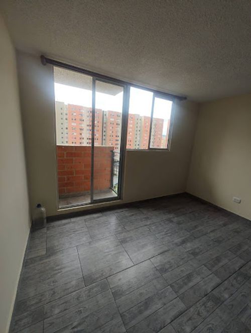 Apartamento de 3 alcobas en venta en La Prosperidad, Madrid, 64 m² · foto 9 de 16