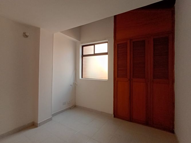 Apartamento de 4 alcobas en arriendo en Laureles, Medellín, 120 m² · foto 14 de 18