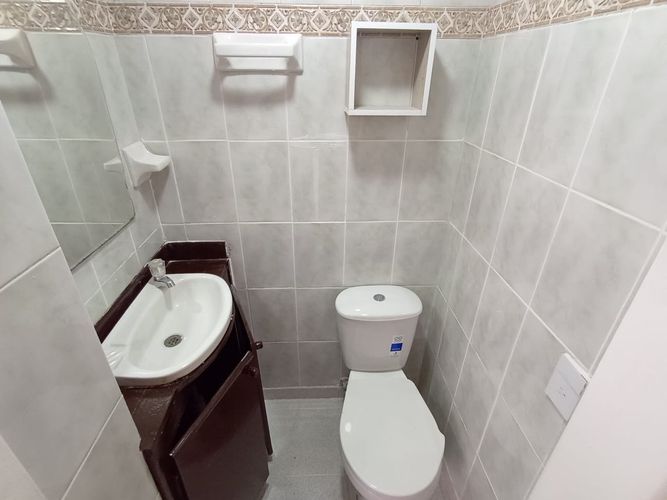 Apartamento de 4 alcobas en arriendo en Laureles, Medellín, 120 m² · foto 16 de 18