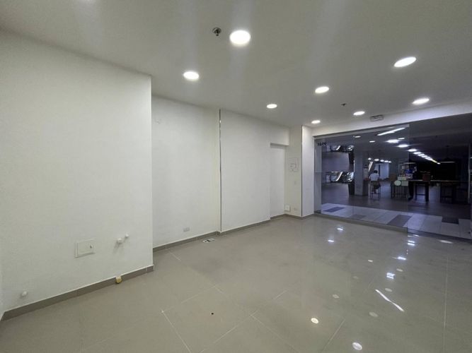Local en arriendo en Las Palmas, Medellín, 25 m² · foto 2 de 8