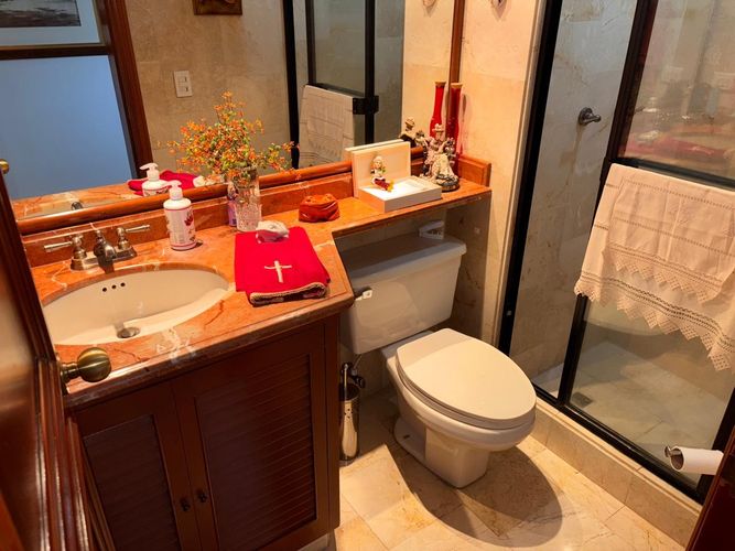 Apartamento de 3 alcobas en venta en Normandia, Cali, 168 m² · foto 9 de 22