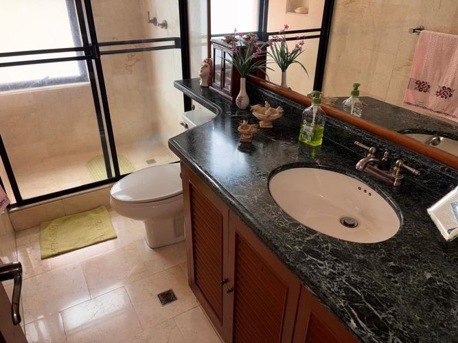 Apartamento de 3 alcobas en venta en Normandia, Cali, 168 m² · foto 16 de 22