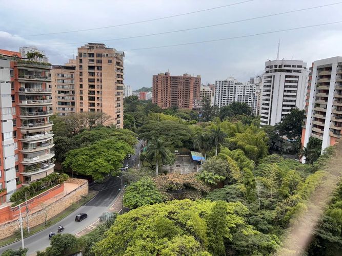 Apartamento de 3 alcobas en venta en Normandia, Cali, 168 m² · foto 17 de 22
