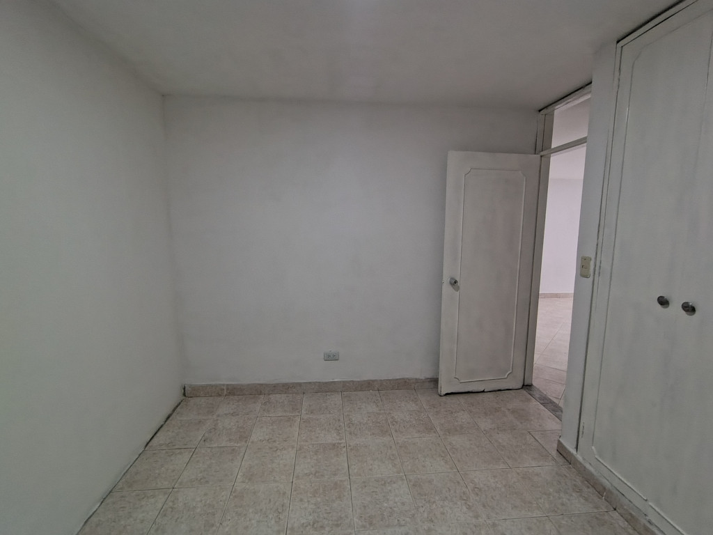 Apartamento en venta en Lleras Restrepo, Cúcuta · foto 9 de 16